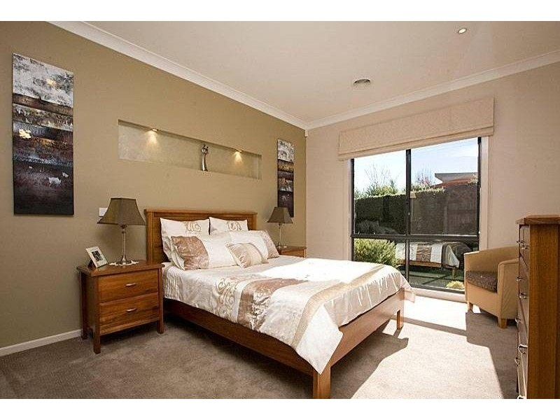 47 Flos Greig Street, Watson ACT 2602