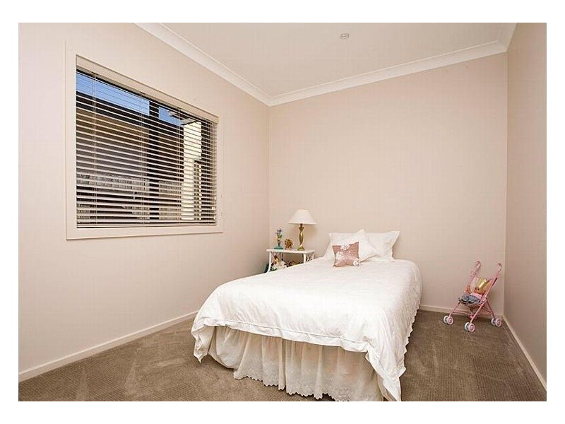47 Flos Greig Street, Watson ACT 2602
