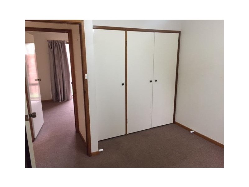 2/1 Bilkurra street, Queanbeyan West NSW 2620