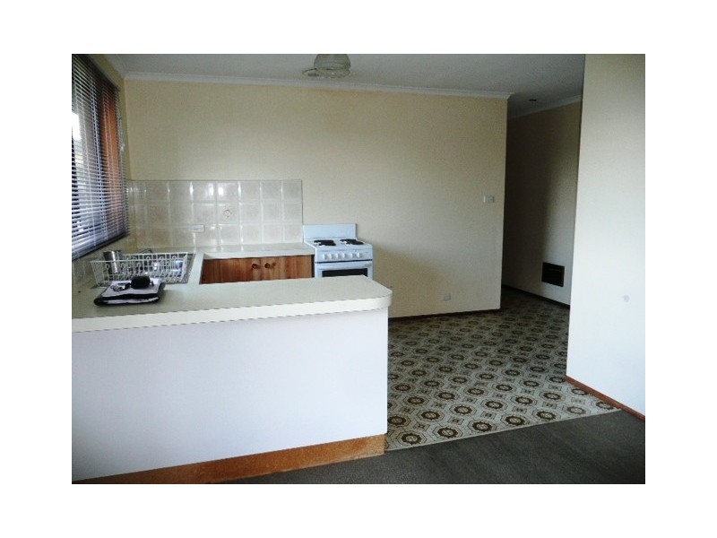17/10 Ashby Circuit, Kambah ACT 2902