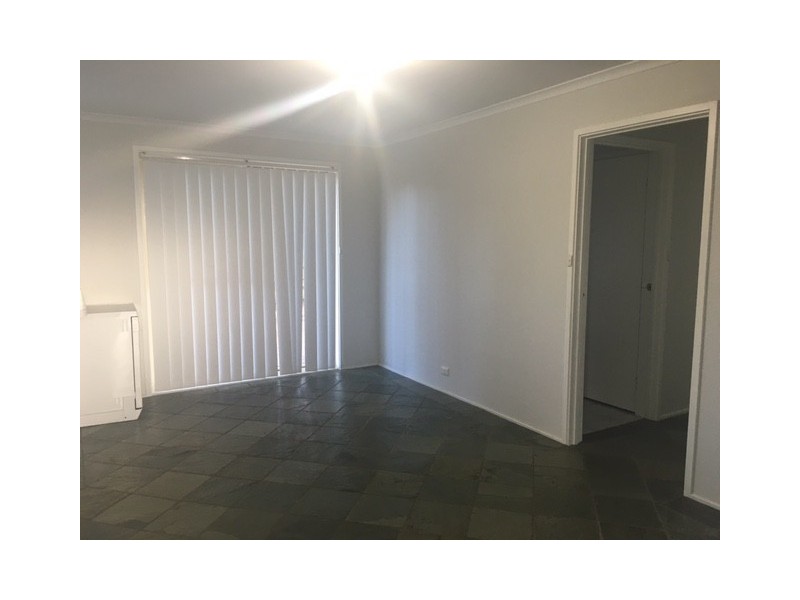 50 Tregellas Crescent, Banks ACT 2906