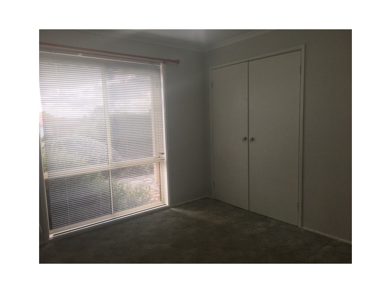50 Tregellas Crescent, Banks ACT 2906