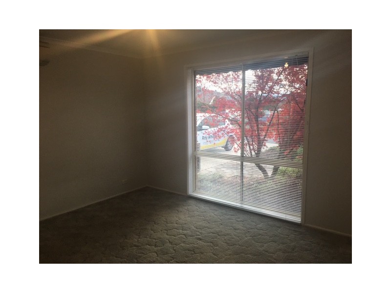50 Tregellas Crescent, Banks ACT 2906