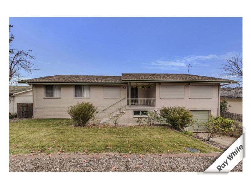 137 Shackleton Cct, Mawson ACT 2607
