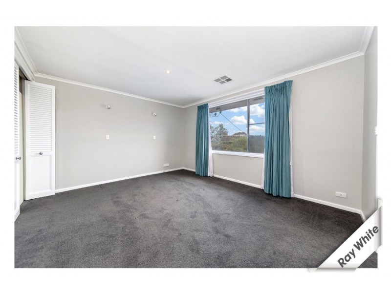 137 Shackleton Cct, Mawson ACT 2607