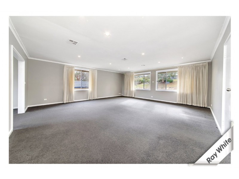 137 Shackleton Cct, Mawson ACT 2607