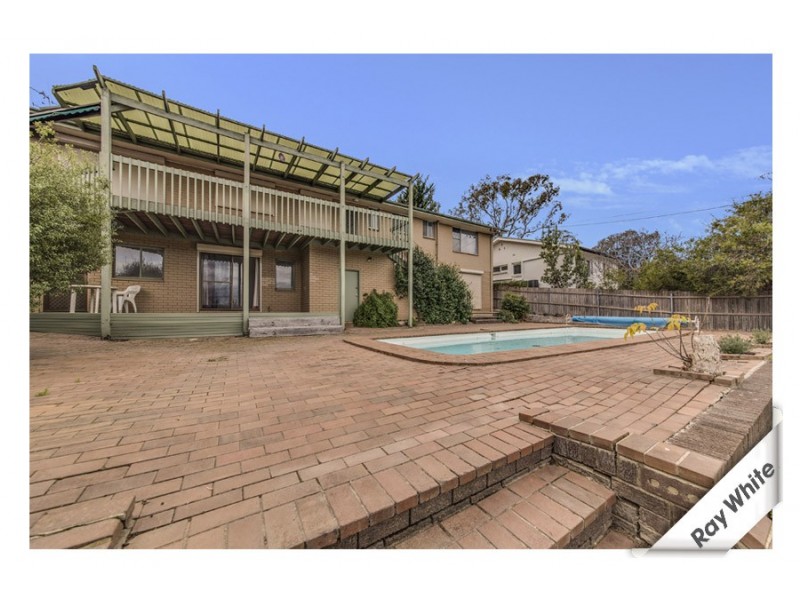 137 Shackleton Cct, Mawson ACT 2607