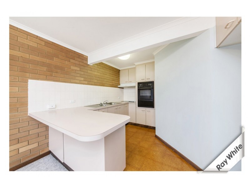 8 Hallen Close, Swinger Hill ACT 2606