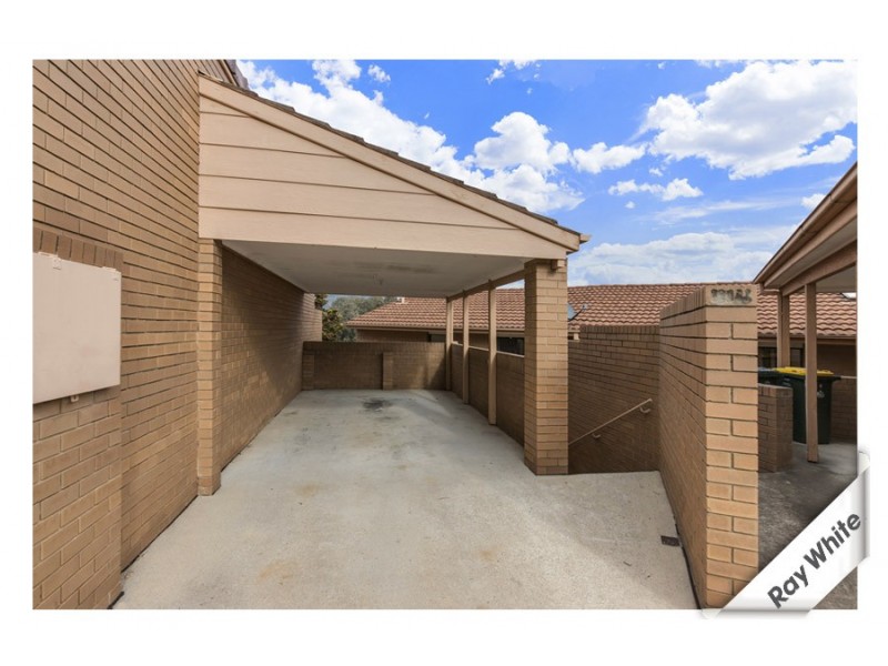 8 Hallen Close, Swinger Hill ACT 2606