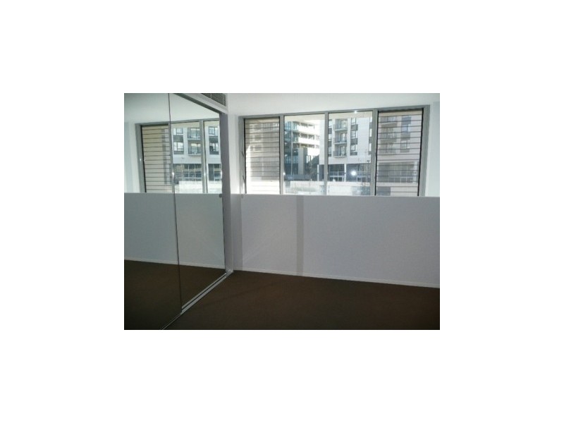 8/3 Burbury Close, Barton ACT 2600