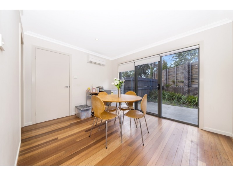 1/2 Belconnen Way, Page ACT 2614