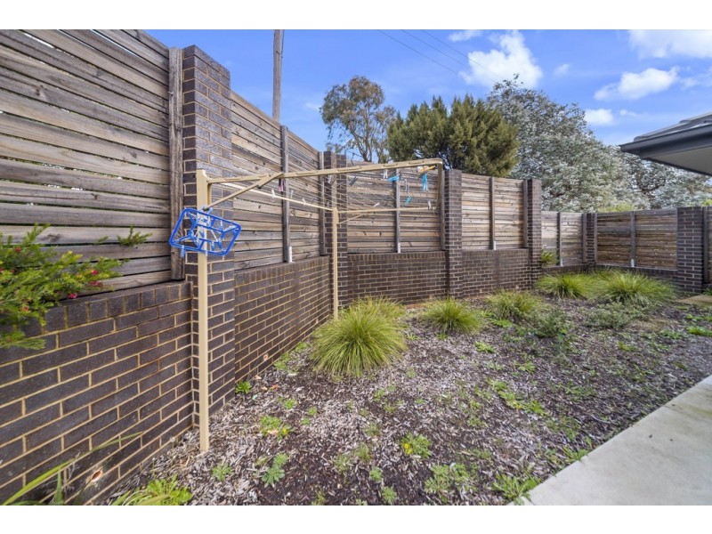 1/2 Belconnen Way, Page ACT 2614