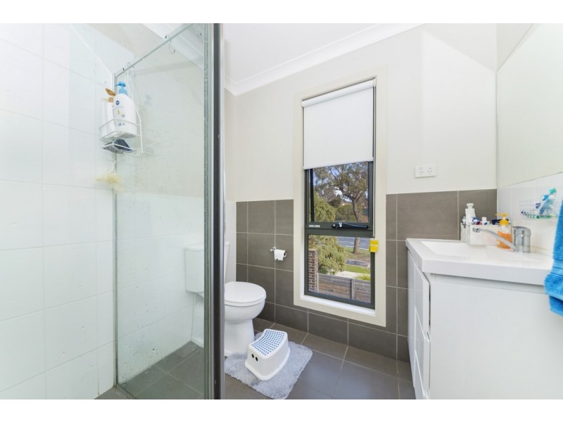 1/2 Belconnen Way, Page ACT 2614