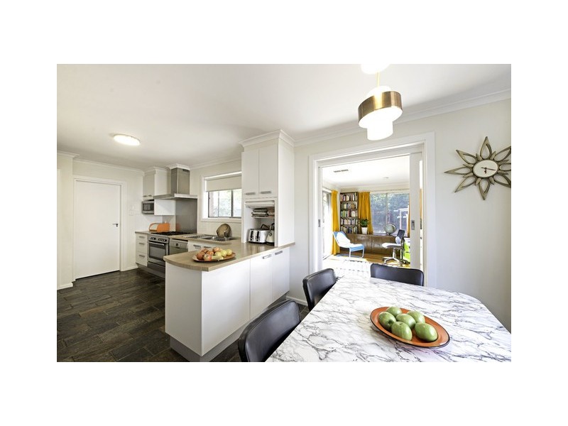 193 Phillip Avenue, Hackett ACT 2602