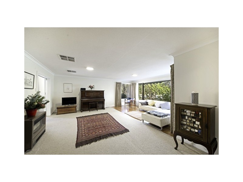 193 Phillip Avenue, Hackett ACT 2602
