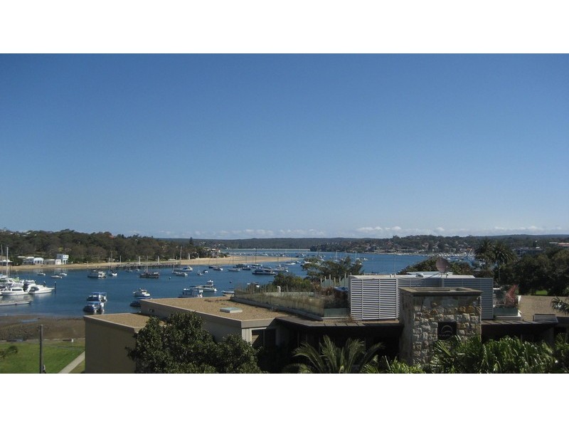 8 Deeban Walk, Cronulla NSW 2230