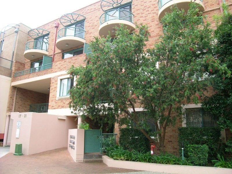 17 Willock Avenue, Miranda NSW 2228