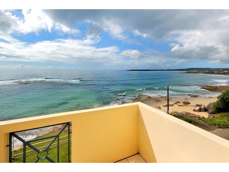32 The Esplanade, Cronulla NSW 2230