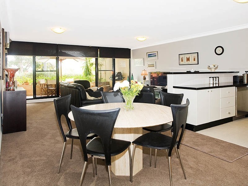 2b Mowbray Street, Sylvania NSW 2224