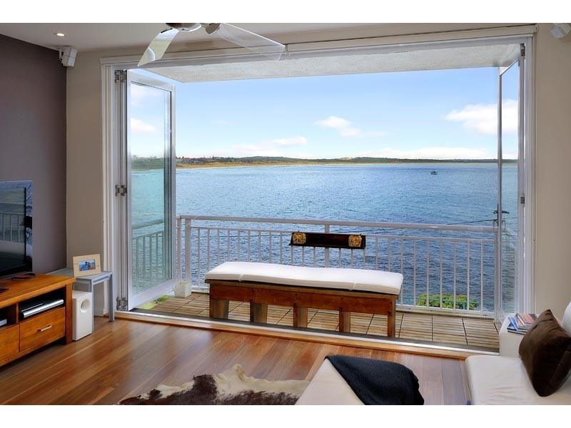 14 The Esplanade, Cronulla NSW 2230