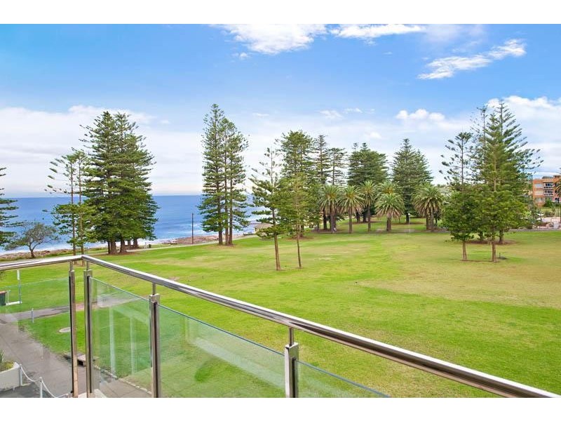 21 Coast Avenue, Cronulla NSW 2230