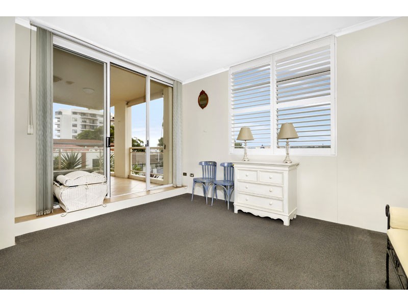 1 Ocean Grove Ave, Cronulla NSW 2230