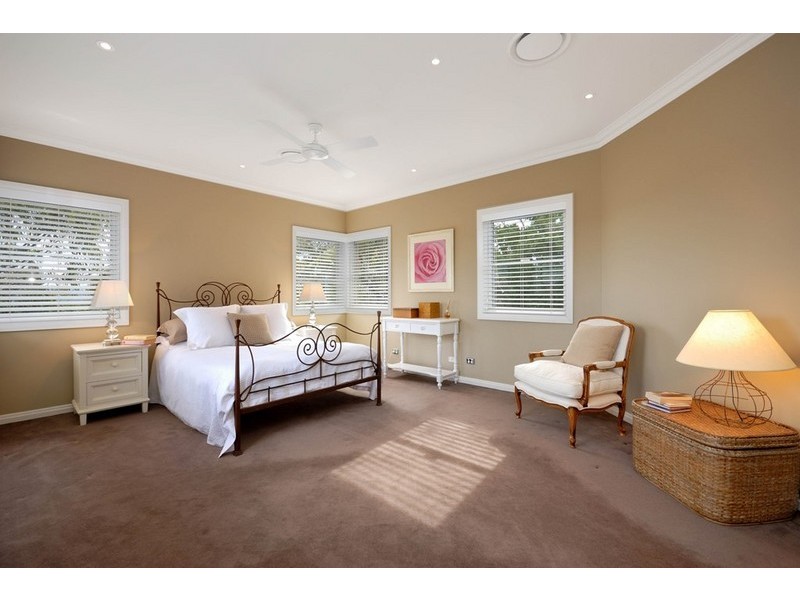 4 Beauford Avenue, Caringbah NSW 2229