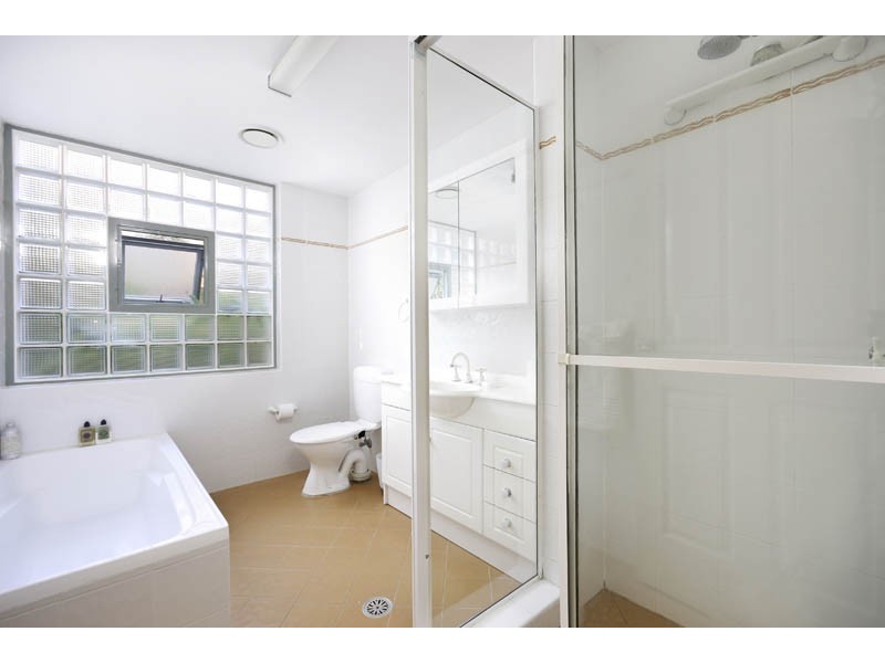 2/27-29 Searl Road, Cronulla NSW 2230