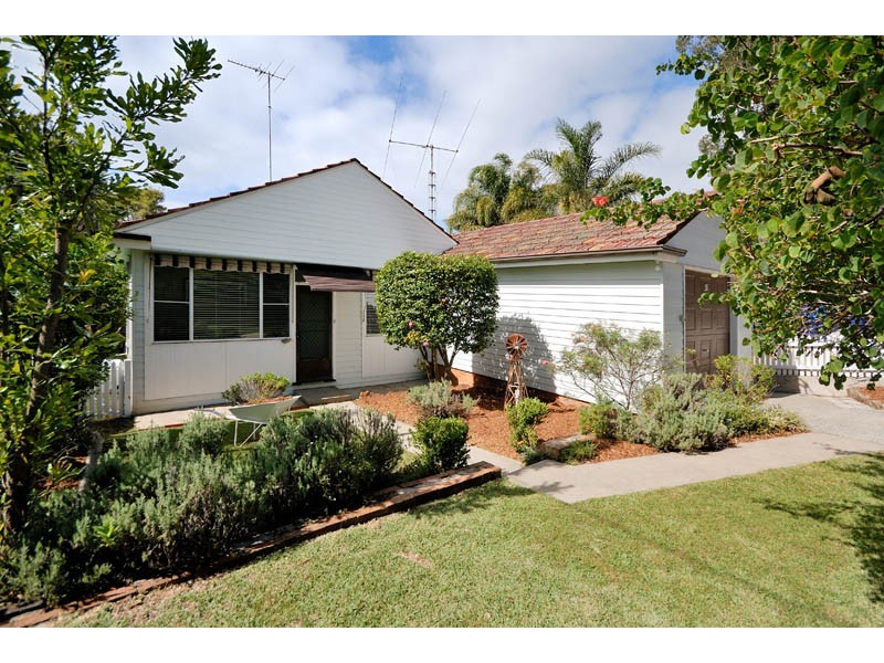 38 Parthenia Street, Dolans Bay NSW 2229