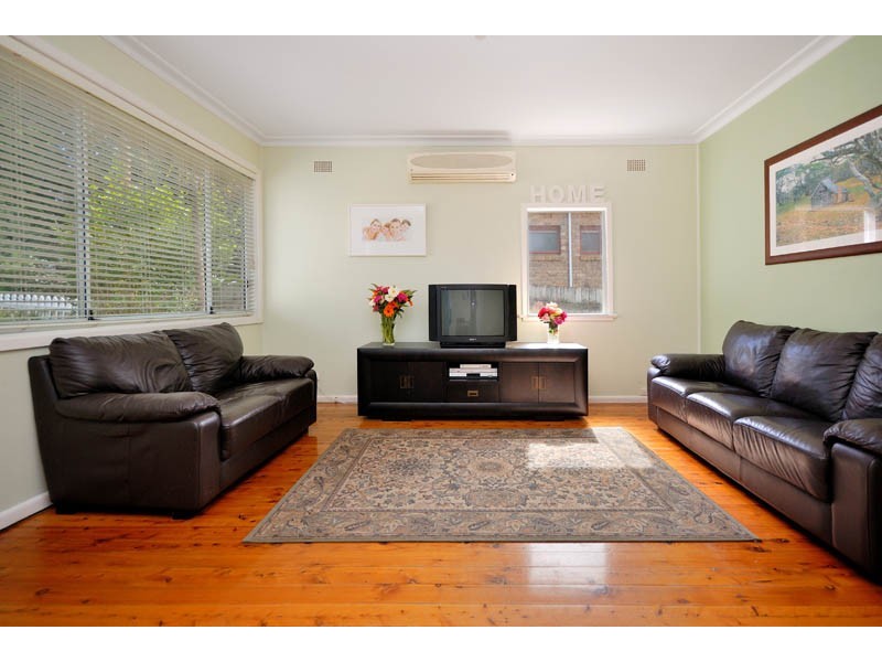 38 Parthenia Street, Dolans Bay NSW 2229