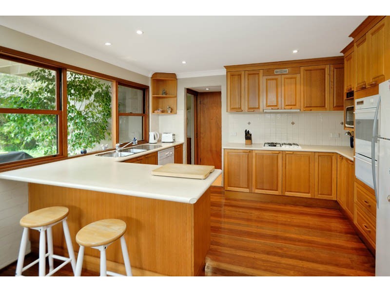 6 Warcoo Avenue, Gymea Bay NSW 2227