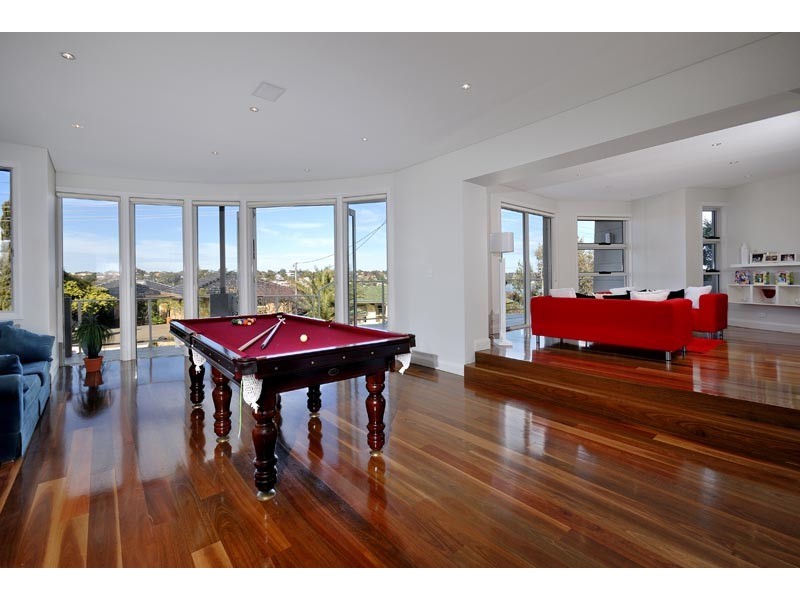 3 Hazel Place, Burraneer NSW 2230