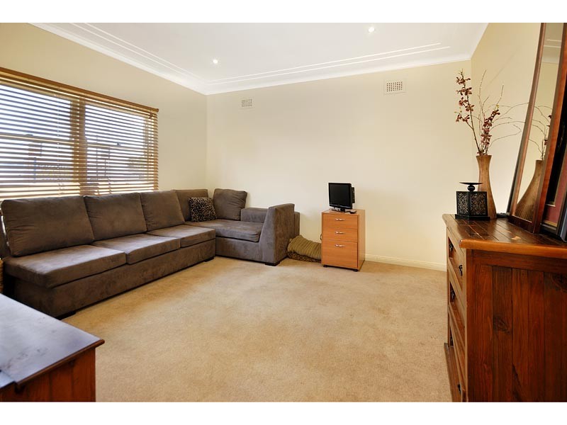 50  Captain Cook Drive, Caringbah NSW 2229