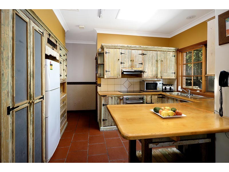 8 Tallong Place, Caringbah NSW 2229