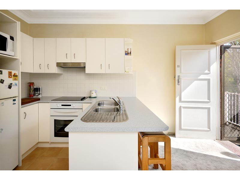 11/14 Clyde Avenue, Cronulla NSW 2230