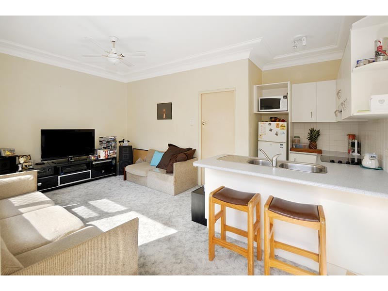 11/14 Clyde Avenue, Cronulla NSW 2230