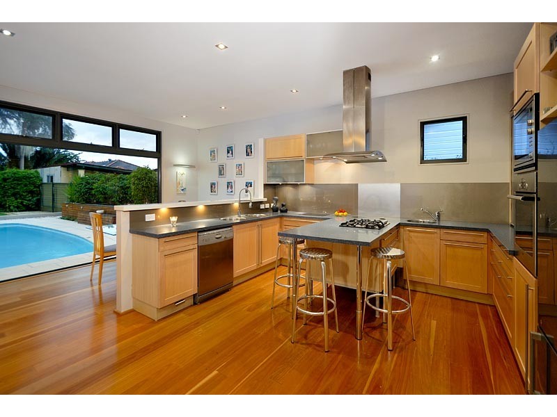 11 Oaks Street, Cronulla NSW 2230
