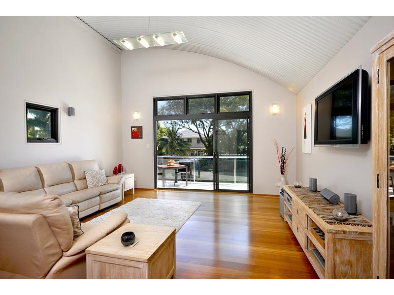 11 Oaks Street, Cronulla NSW 2230