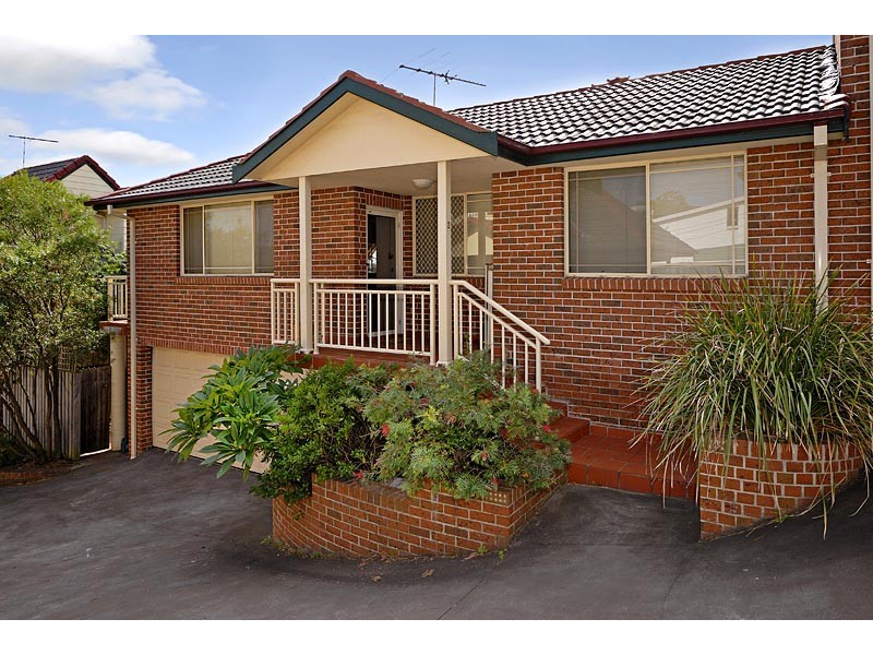 2/15  Salt Pan Road, Peakhurst NSW 2210