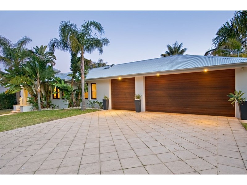 379 Woolooware Road, Woolooware NSW 2230