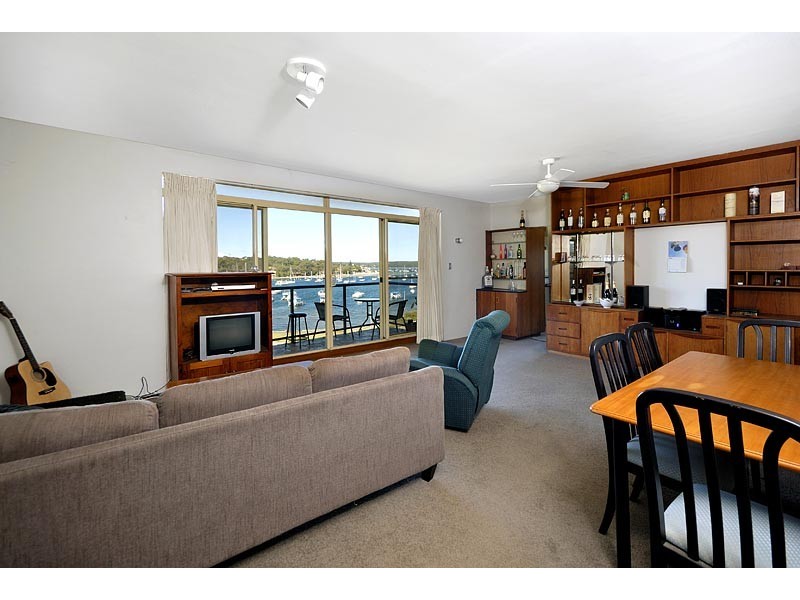 10/8  Deeban Walk, Cronulla NSW 2230