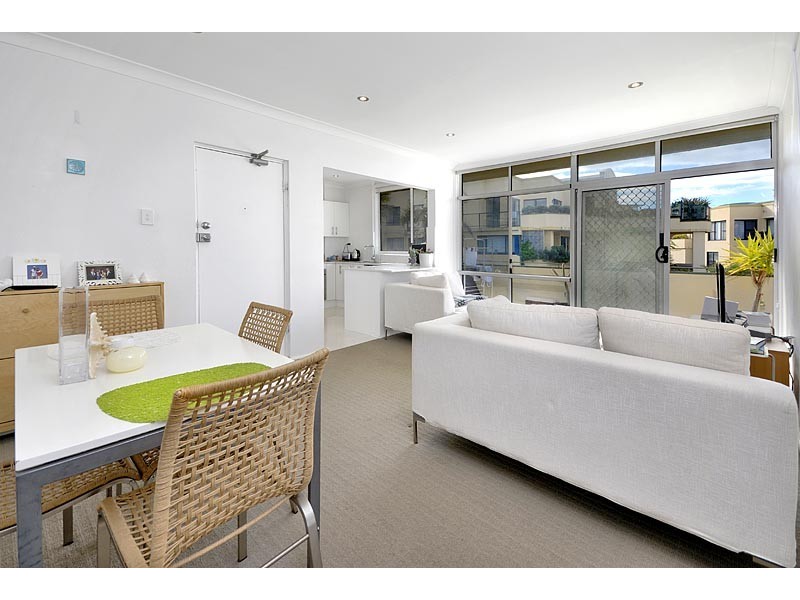 6/4 Roker Street, Cronulla NSW 2230