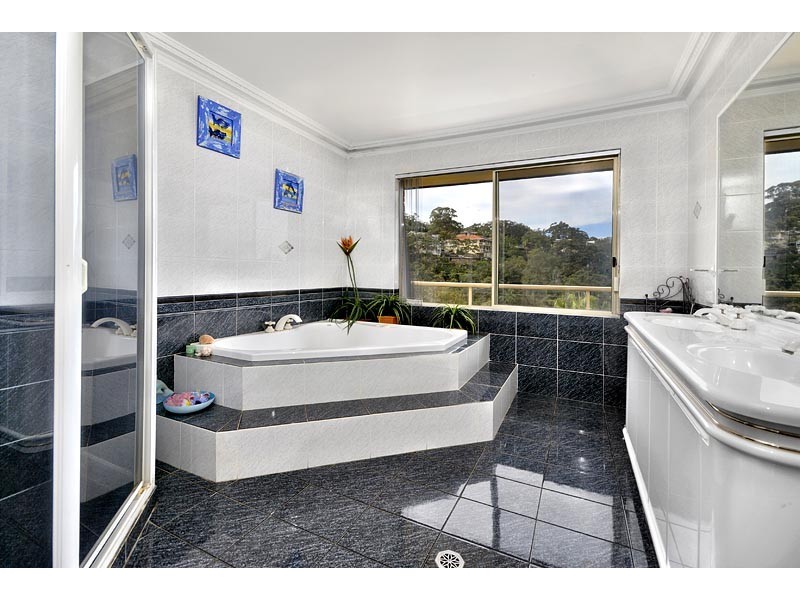 12A North East Crescent, Lilli Pilli NSW 2229