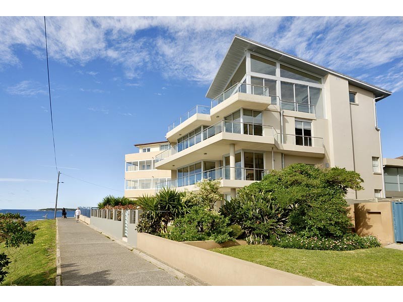 24 The Esplanade, Cronulla NSW 2230