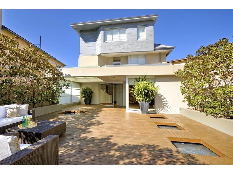 24 The Esplanade, Cronulla NSW 2230