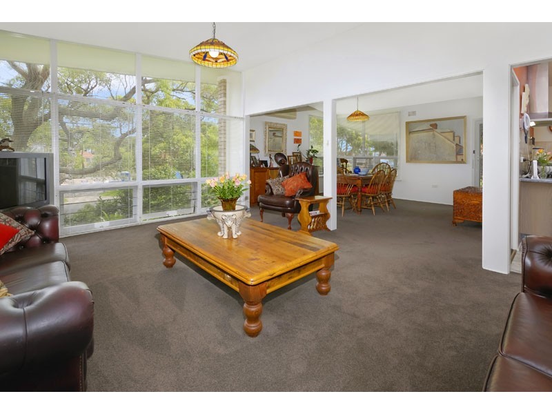 11 Hyndman Parade, Woolooware NSW 2230