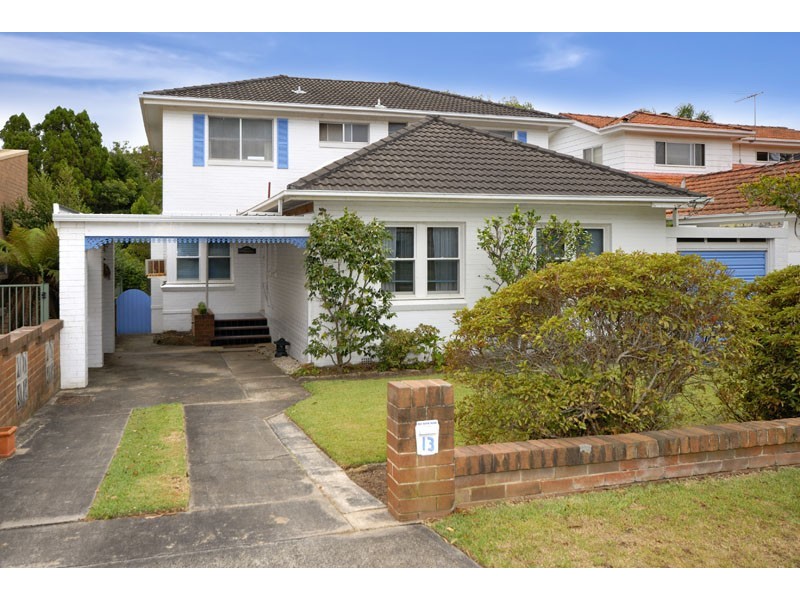 13 Sunset Avenue, Cronulla NSW 2230