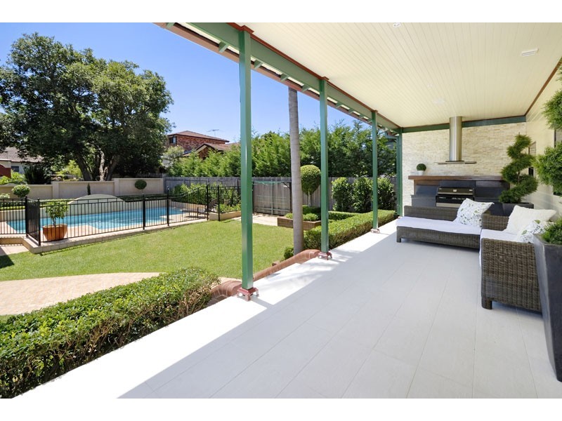 27 Lynch Avenue, Caringbah South NSW 2229