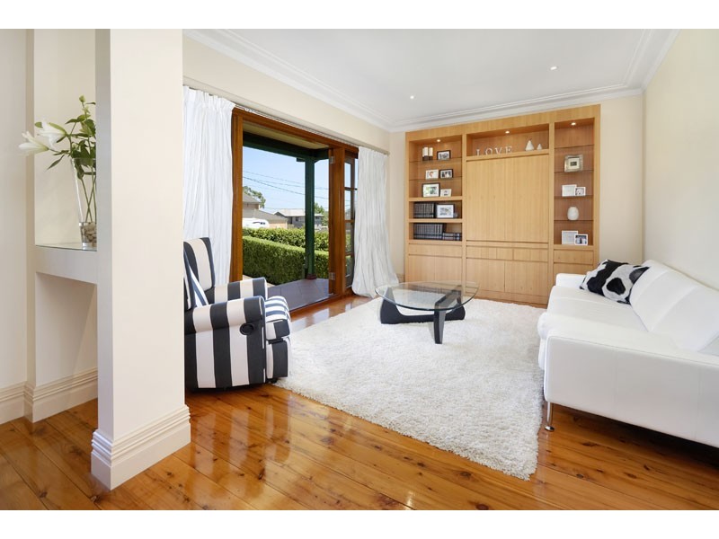 27 Lynch Avenue, Caringbah South NSW 2229