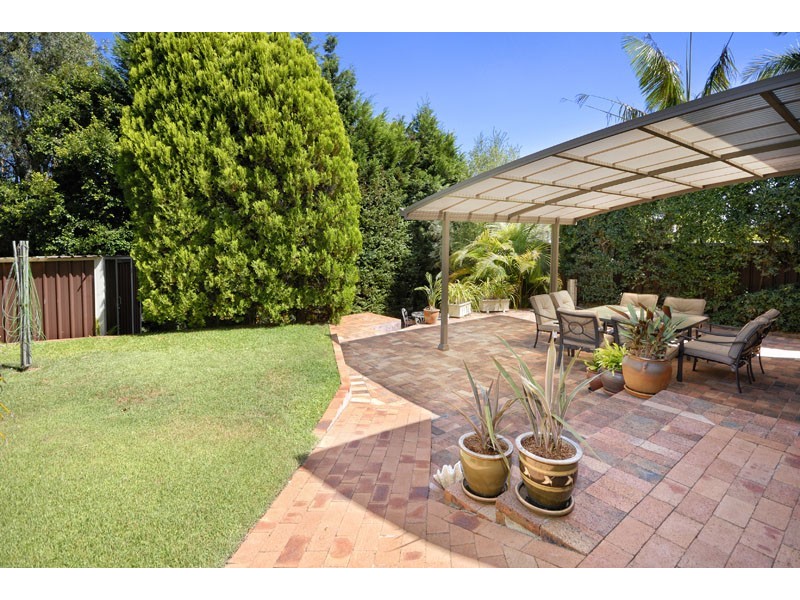 43 Oak Road, Kirrawee NSW 2232